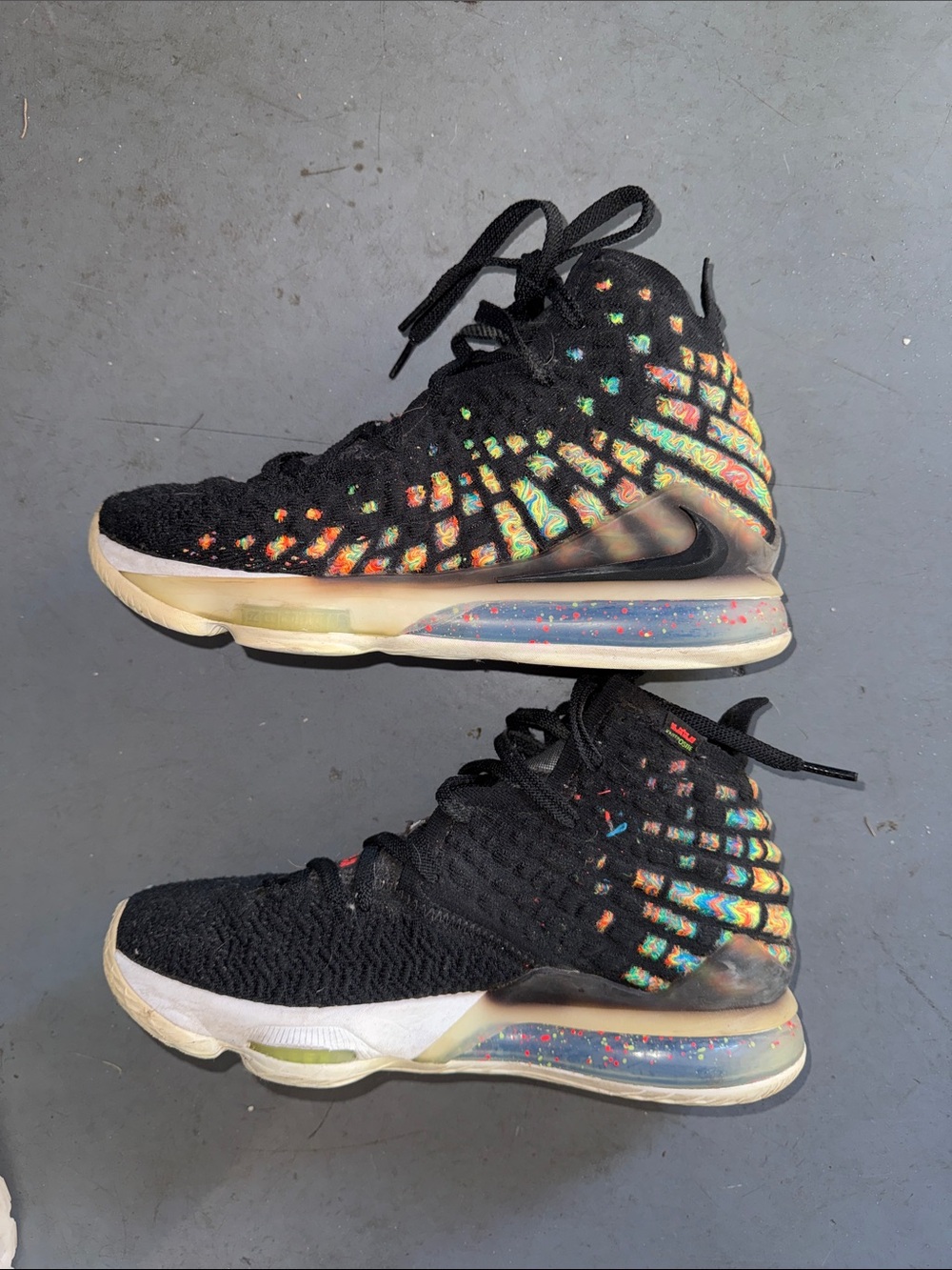 OG LeBron’s Black and  RAINBOW  6.5 Y!!